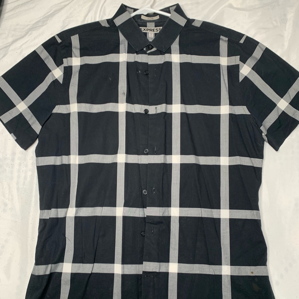 Express short sleeve fitted shirt size L